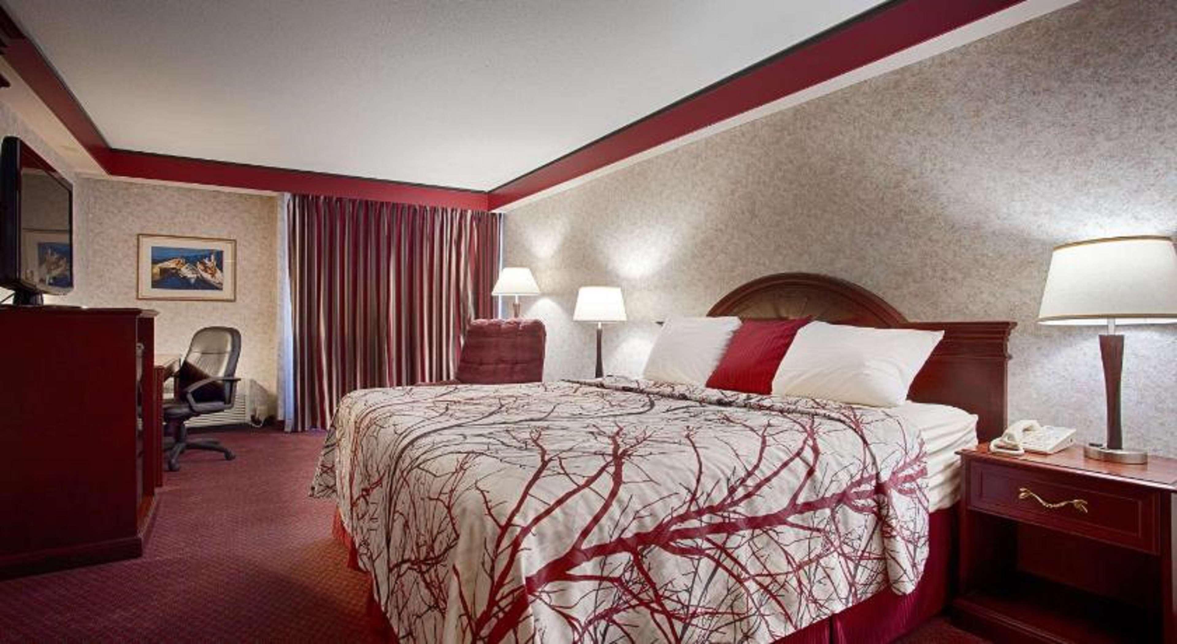 Best Western Plus Portsmouth Hotel & Suites Bagian luar foto