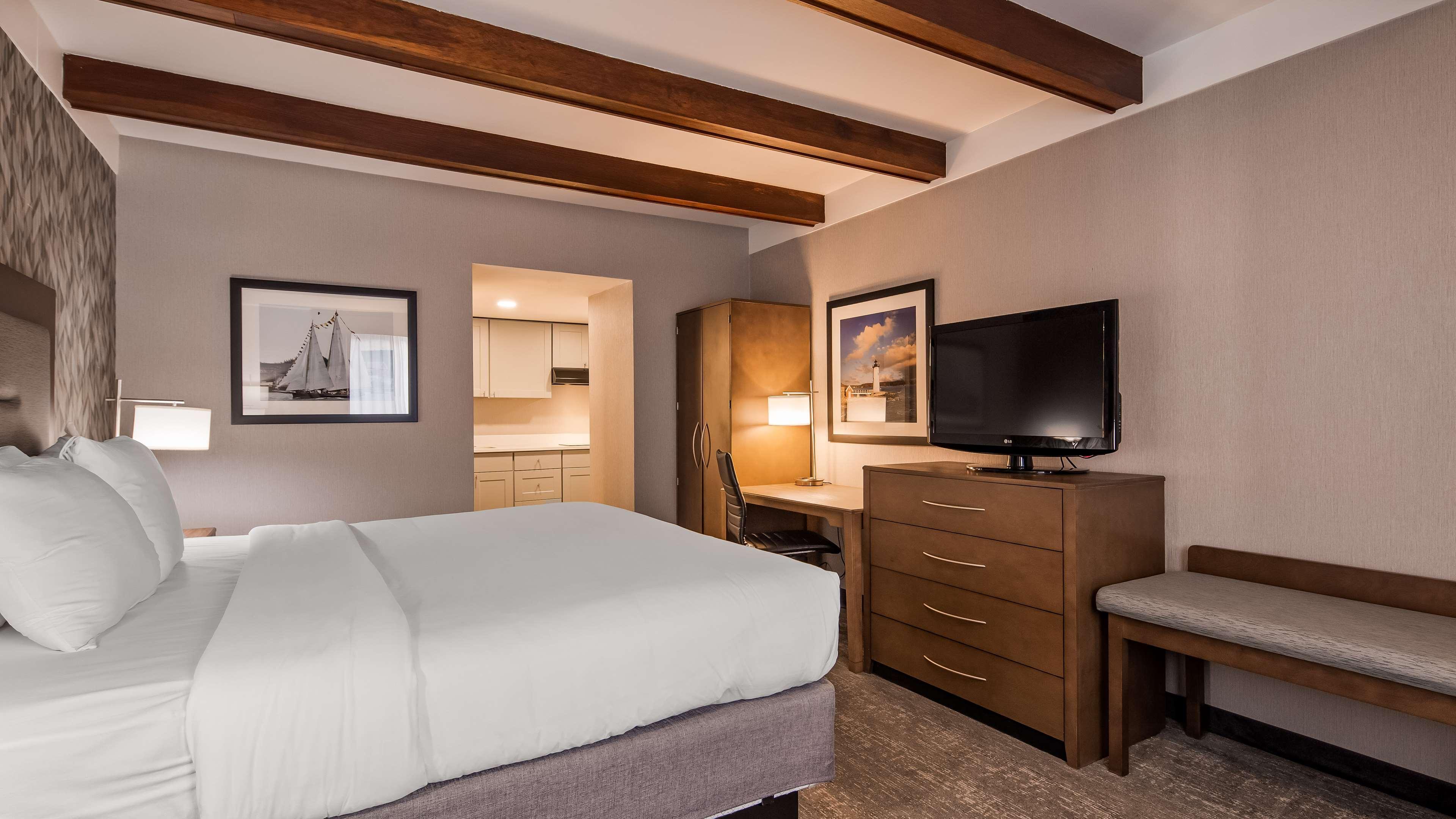 Best Western Plus Portsmouth Hotel & Suites Bagian luar foto