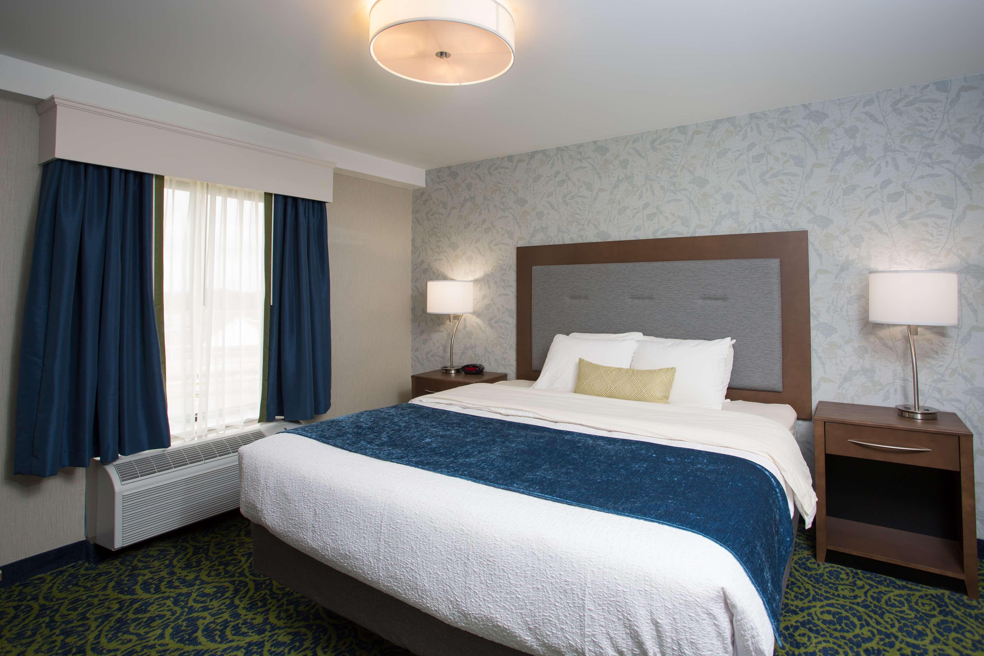 Best Western Plus Portsmouth Hotel & Suites Bagian luar foto