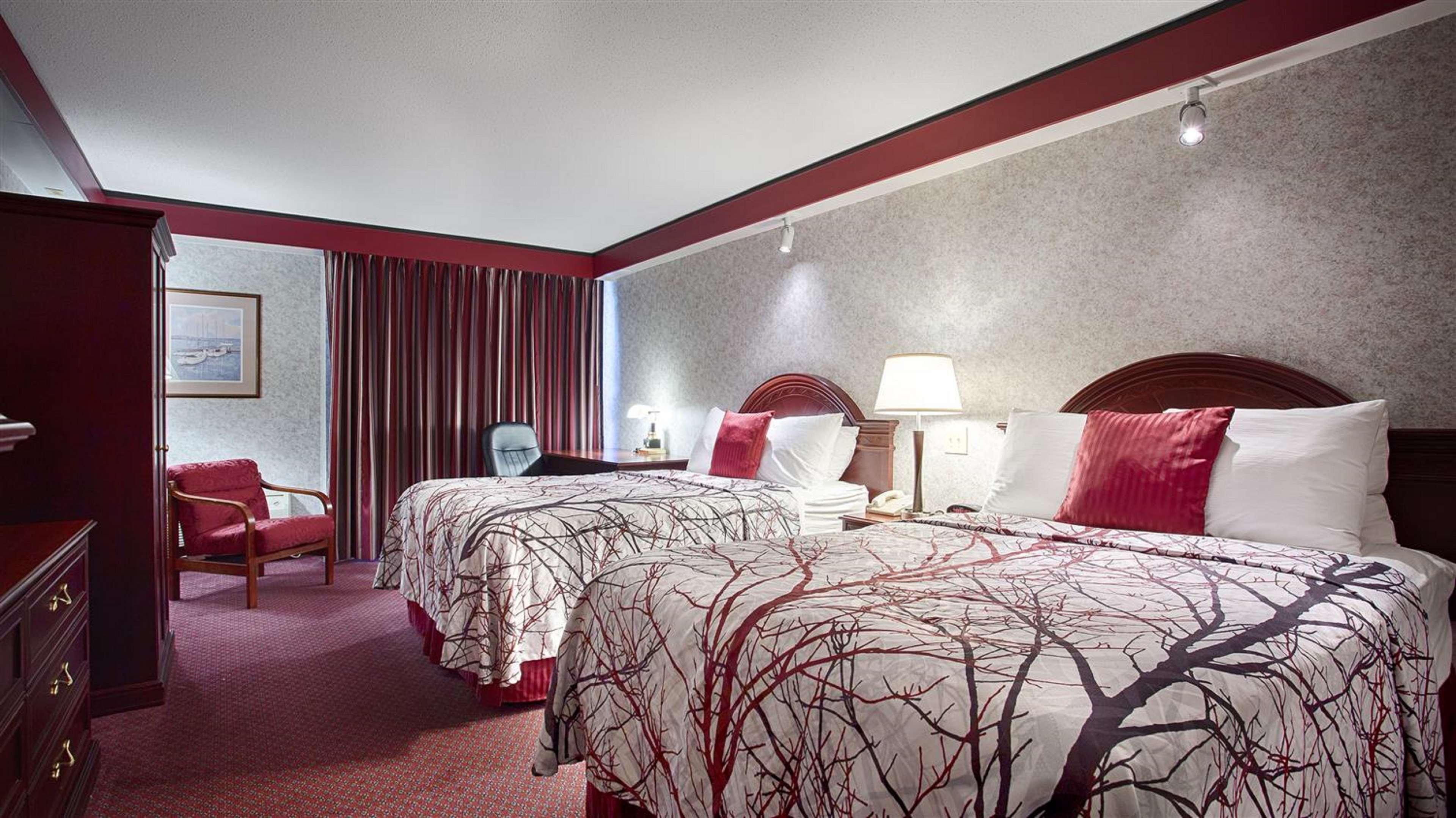 Best Western Plus Portsmouth Hotel & Suites Bagian luar foto