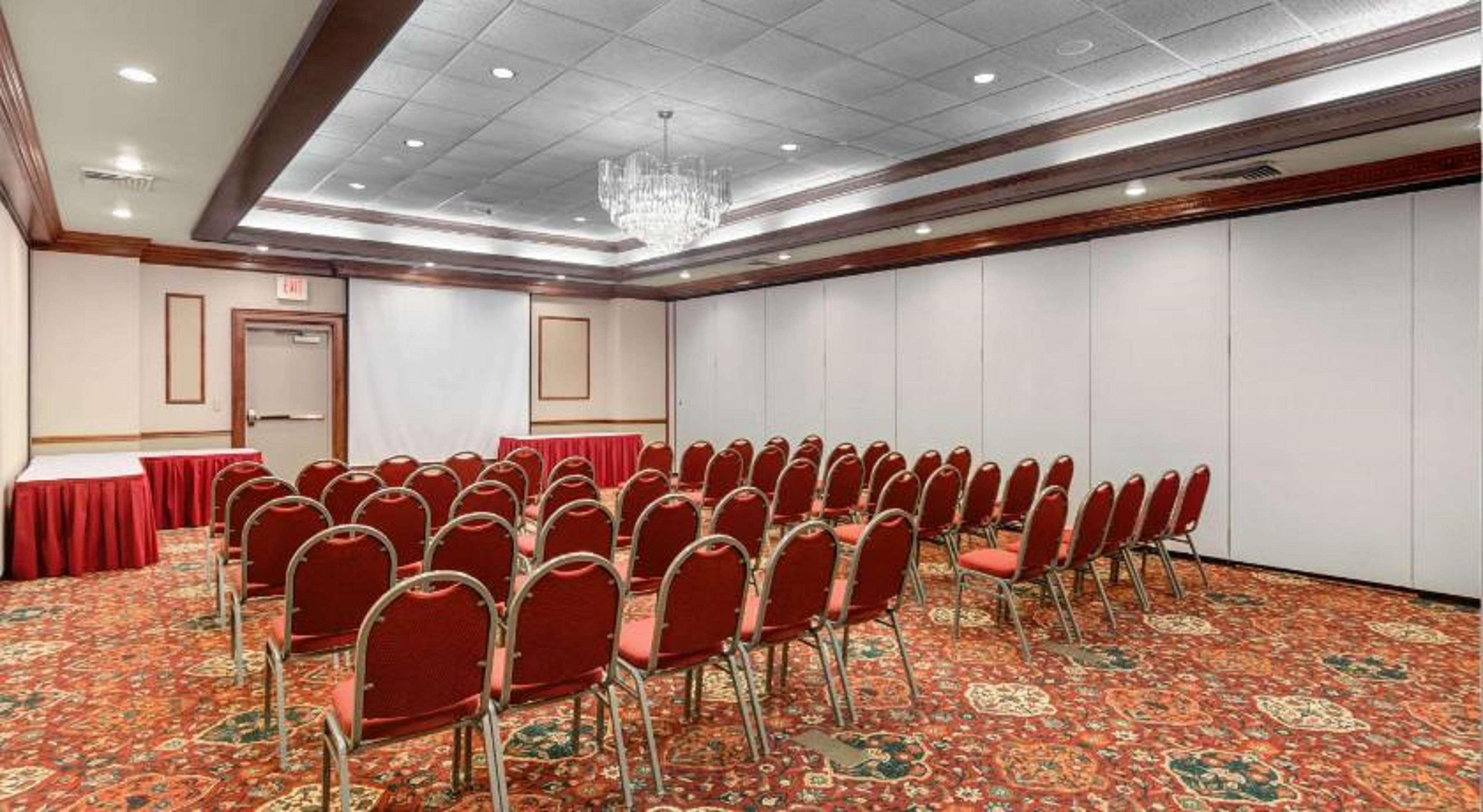 Best Western Plus Portsmouth Hotel & Suites Bagian luar foto