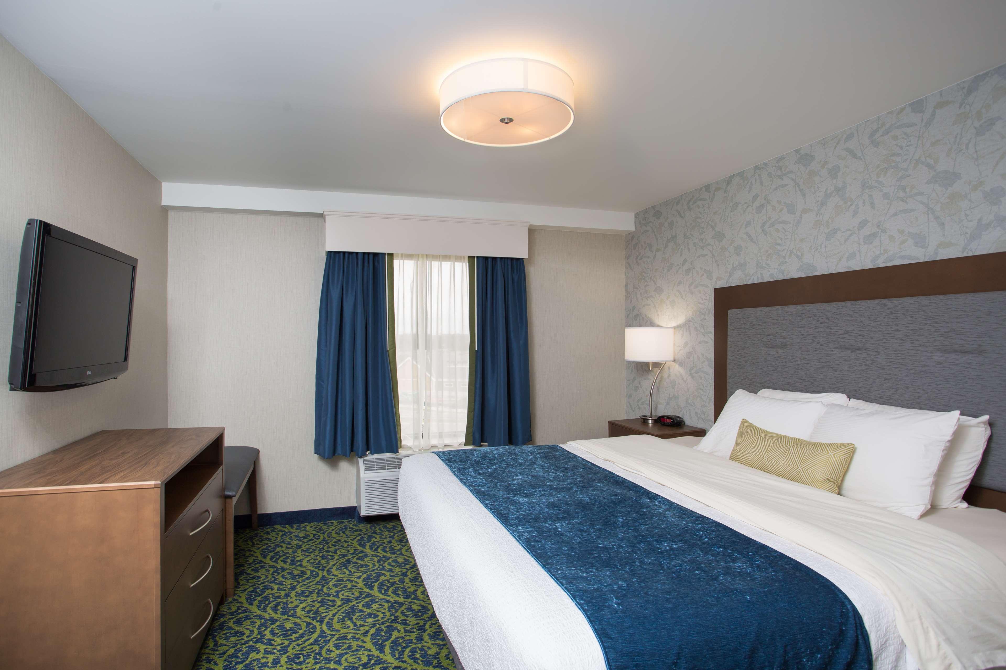 Best Western Plus Portsmouth Hotel & Suites Bagian luar foto