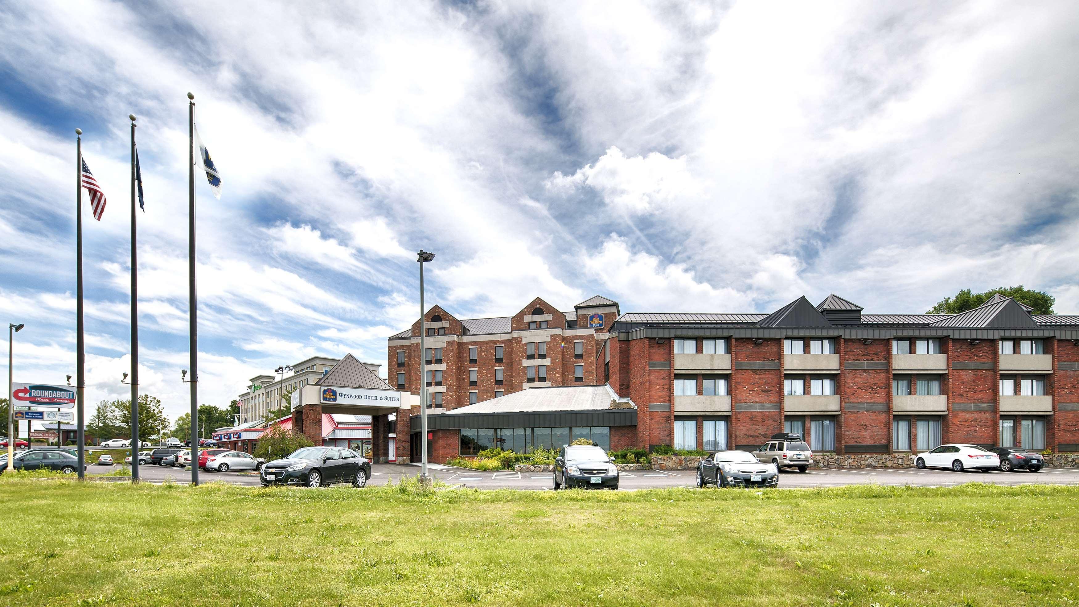 Best Western Plus Portsmouth Hotel & Suites Bagian luar foto