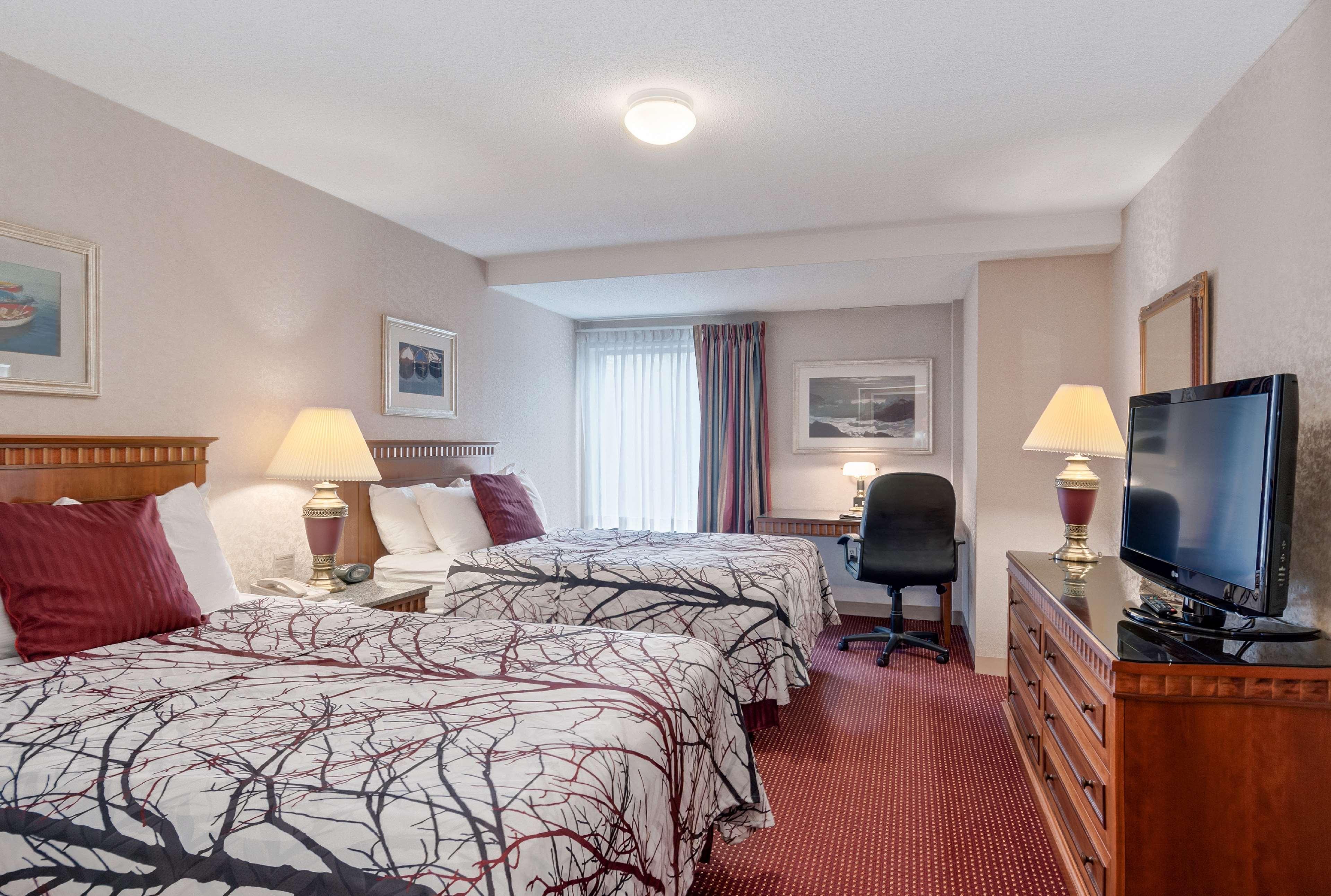 Best Western Plus Portsmouth Hotel & Suites Bagian luar foto